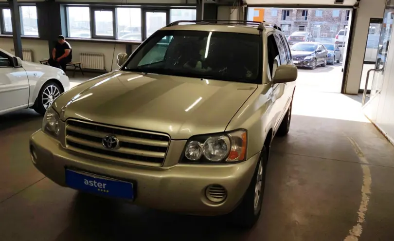 Toyota Highlander 2003 года за 6 000 000 тг. в Астана