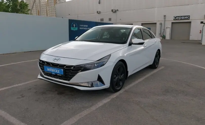 Hyundai Elantra 2022 года за 8 300 000 тг. в Шымкент