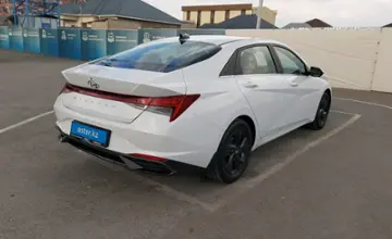 Hyundai Elantra 2022 года за 8 300 000 тг. в Шымкент фото 3