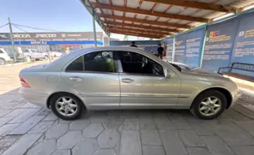 Mercedes-Benz C-Класс 2001 года за 2 500 000 тг. в Талдыкорган фото 4