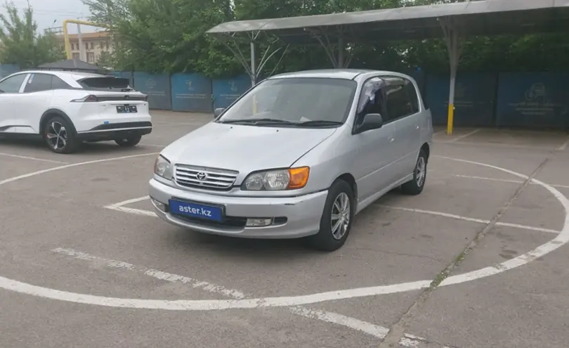 Toyota Ipsum 1996 года за 2 500 000 тг. в Алматы