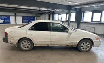 Toyota Camry 2000 года за 1 800 000 тг. в Астана фото 4