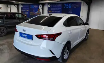 Hyundai Accent 2020 года за 6 500 000 тг. в Астана фото 3