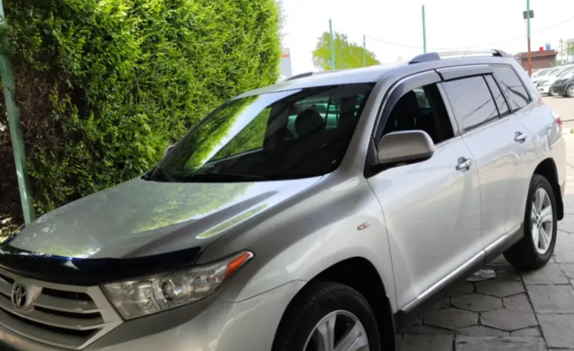 Toyota Highlander 2012 года за 13 000 000 тг. в Талдыкорган