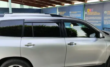 Toyota Highlander 2012 года за 13 000 000 тг. в Талдыкорган фото 4