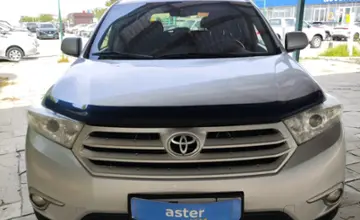Toyota Highlander 2012 года за 13 000 000 тг. в Талдыкорган фото 2