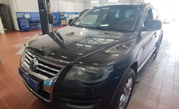 Volkswagen Touareg 2007 года за 5 800 000 тг. в Астана фото 1