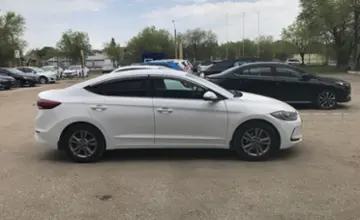 Hyundai Elantra 2018 года за 6 000 000 тг. в Актобе фото 4