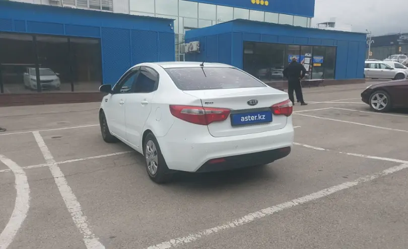 Kia Rio 2014 года за 4 000 000 тг. в Алматы фото 4