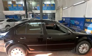 Volkswagen Bora 2004 года за 2 500 000 тг. в Астана фото 4