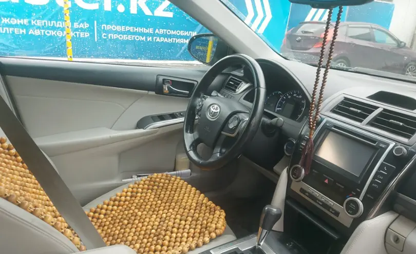 Toyota Camry 2013 года за 7 800 000 тг. в Алматы фото 5