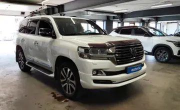 Toyota Land Cruiser 2018 года за 38 500 000 тг. в Астана фото 2