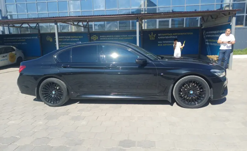 BMW 7 серии 2018 года за 24 500 000 тг. в Караганда фото 4
