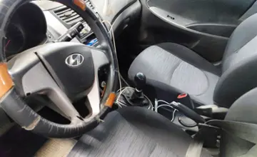 Hyundai Solaris 2015 года за 4 500 000 тг. в Астана фото 5
