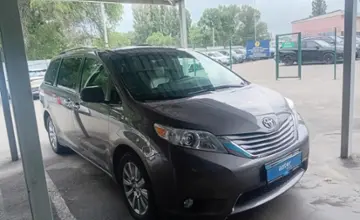 Toyota Sienna 2016 года за 10 600 000 тг. в Алматы фото 3