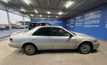 Toyota Camry 2001 года за 2 200 000 тг. в Алматы фото 4