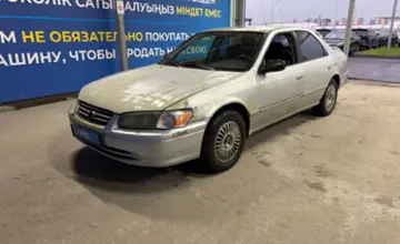 Toyota Camry 2001 года за 2 200 000 тг. в Алматы фото 1