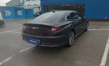 Hyundai Sonata 2023 года за 13 500 000 тг. в Алматы фото 3