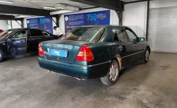 Mercedes-Benz C-Класс 1995 года за 1 300 000 тг. в Астана фото 3