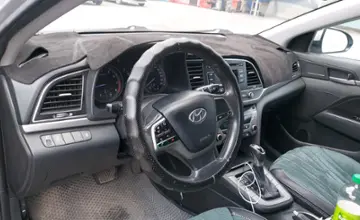 Hyundai Elantra 2018 года за 6 000 000 тг. в Шымкент фото 5