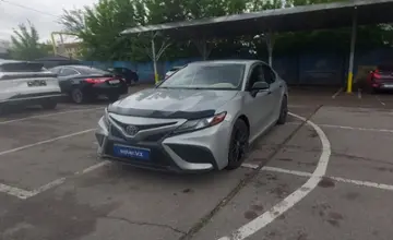 Toyota Camry 2021 года за 14 000 000 тг. в Алматы фото 1
