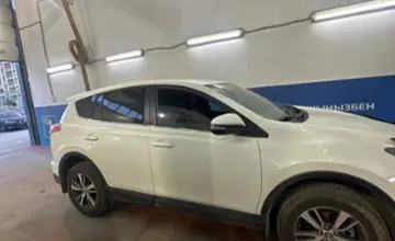 Toyota RAV4 2017 года за 9 500 000 тг. в Астана фото 4