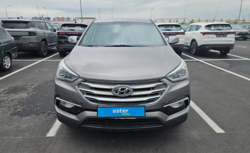 Hyundai Santa Fe 2018 года за 11 000 000 тг. в Алматы фото 2