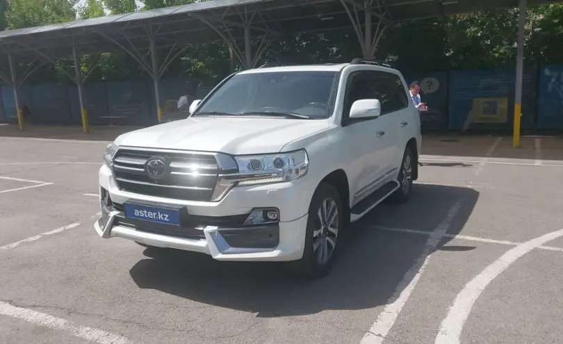 Toyota Land Cruiser 2020 года за 40 000 000 тг. в Алматы