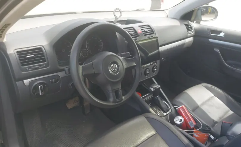 Volkswagen Jetta 2005 года за 3 800 000 тг. в Алматы фото 5
