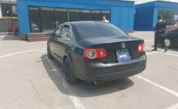 Volkswagen Jetta 2005 года за 3 800 000 тг. в Алматы фото 4