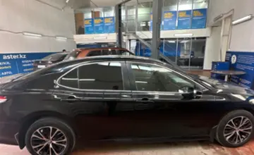 Toyota Camry 2019 года за 10 500 000 тг. в Астана фото 4