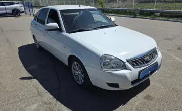 LADA (ВАЗ) Priora 2015 года за 3 300 000 тг. в Усть-Каменогорск фото 3