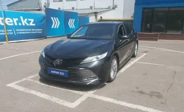 Toyota Camry 2018 года за 15 000 000 тг. в Алматы фото 1