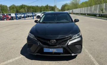Toyota Camry 2021 года за 8 900 000 тг. в Усть-Каменогорск фото 2