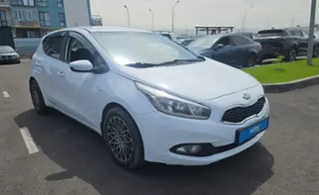 Kia Ceed 2014 года за 5 000 000 тг. в Алматы фото 3