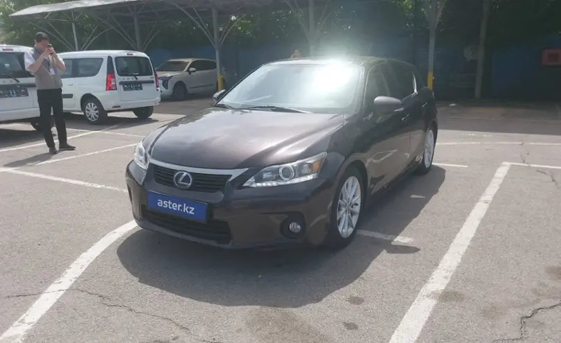 Lexus CT 2013 года за 7 500 000 тг. в Алматы
