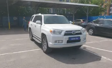 Toyota 4Runner 2011 года за 26 000 000 тг. в Алматы фото 2