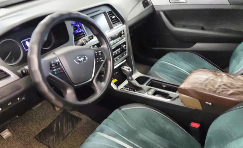 Hyundai Sonata 2016 года за 8 500 000 тг. в Астана фото 5