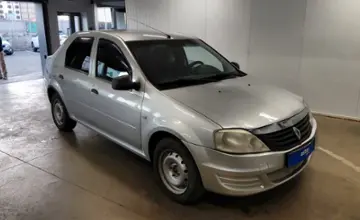 Renault Logan 2015 года за 2 500 000 тг. в Астана фото 2