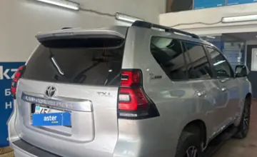 Toyota Land Cruiser Prado 2022 года за 28 000 000 тг. в Астана