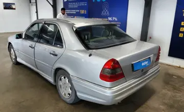 Mercedes-Benz C-Класс 1993 года за 2 200 000 тг. в Астана фото 4