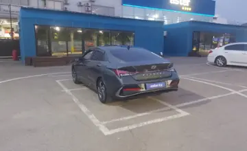 Hyundai Elantra 2024 года за 8 200 000 тг. в Алматы фото 4
