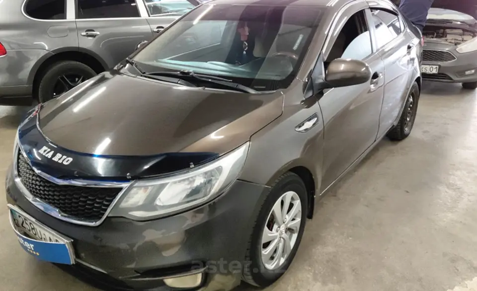 Kia Rio 2015 года за 4 200 000 тг. в Астана