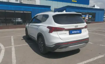 Hyundai Santa Fe 2021 года за 14 500 000 тг. в Алматы фото 4
