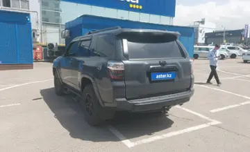 Toyota 4Runner 2023 года за 30 000 000 тг. в Алматы фото 4
