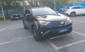Toyota RAV4 2017 года за 12 000 000 тг. в Алматы фото 2