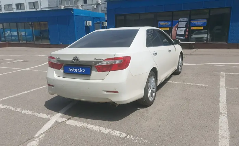 Toyota Camry 2014 года за 8 500 000 тг. в Алматы фото 3