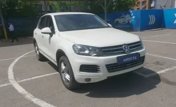 Volkswagen Touareg 2010 года за 9 000 000 тг. в Алматы фото 2