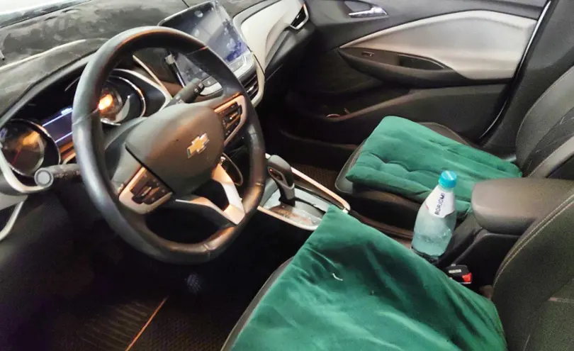 Chevrolet Onix 2025 года за 7 600 000 тг. в Астана фото 5