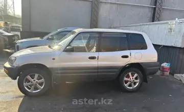 Toyota RAV4 1995 года за 3 200 000 тг. в Алматы